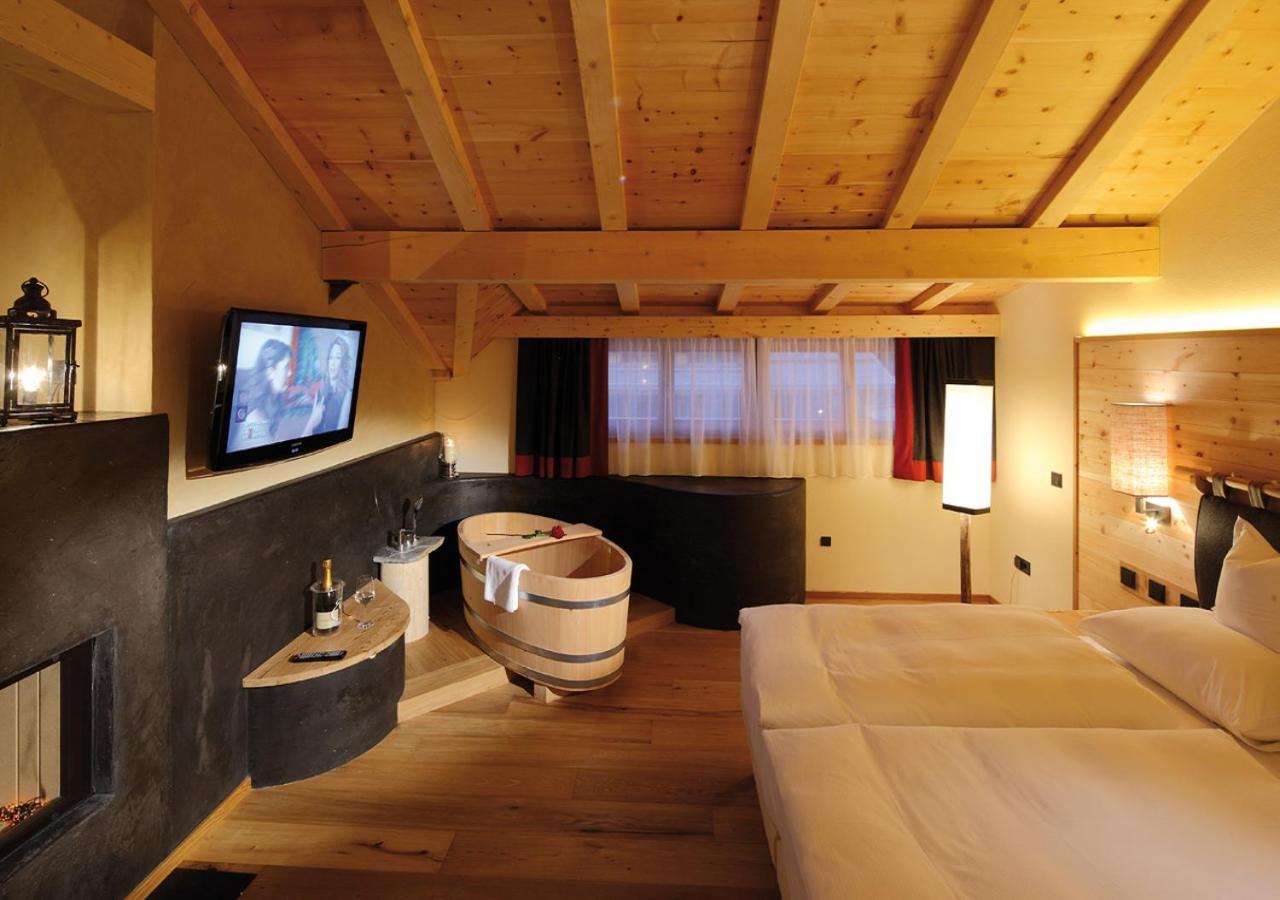 Dolomites Living Hotel Tirler Alpe Di Siusi Exterior photo